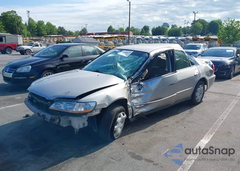 1998 Honda Accord Lx из США, поврежденный, VIN 1HGCG5642WA268665